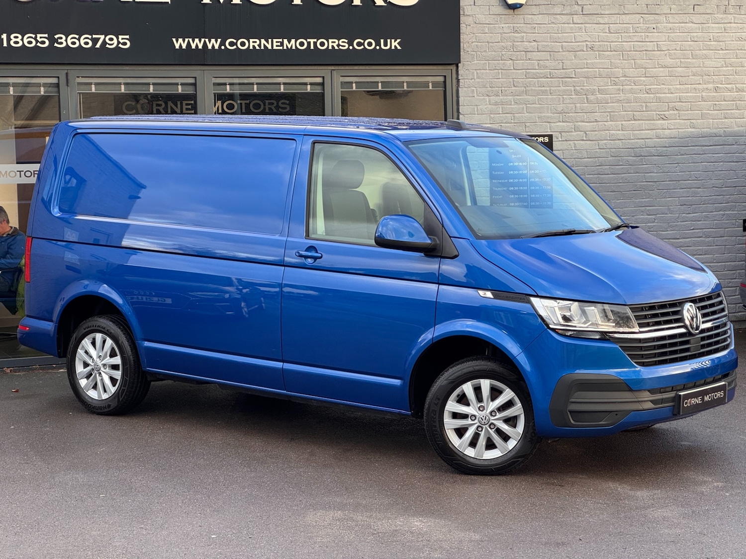 Used Volkswagen Transporter 2022 for sale - 77319914: Photo 2