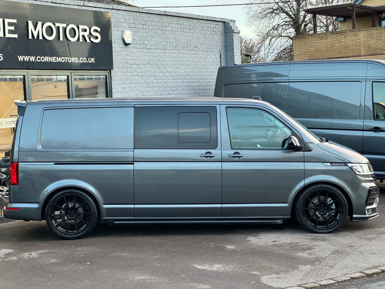 Used Volkswagen Transporter Sportline 2023 for sale - 77258640: Photo 4