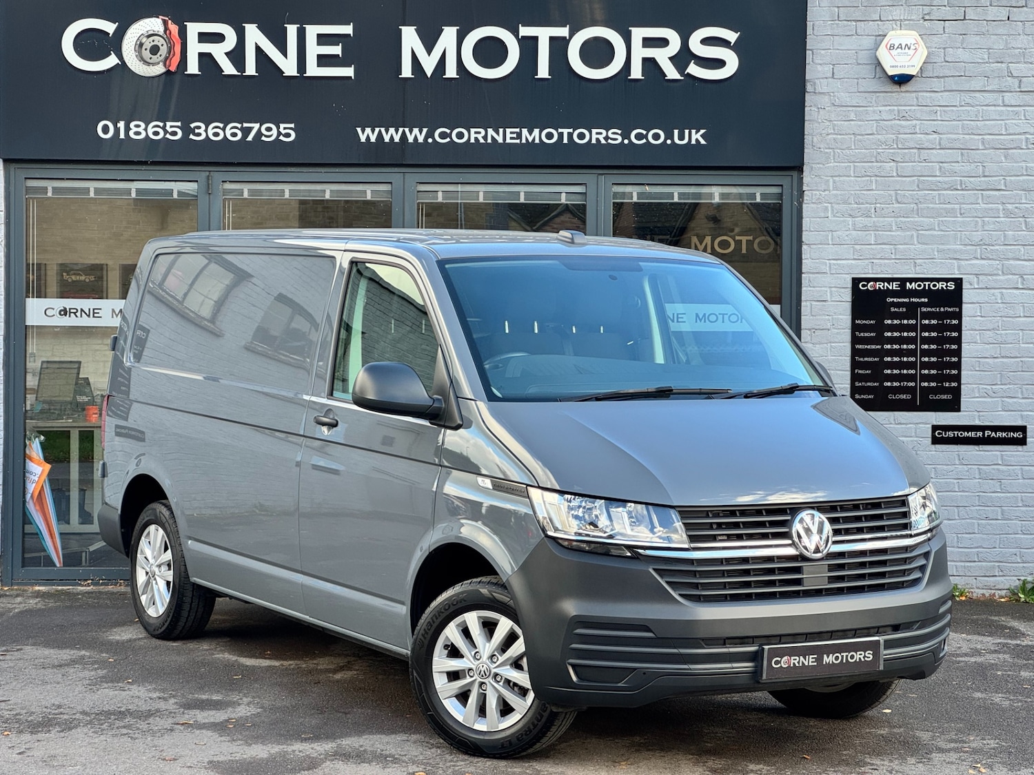 Used Volkswagen Transporter 2024 for sale - 76519281: Photo 2
