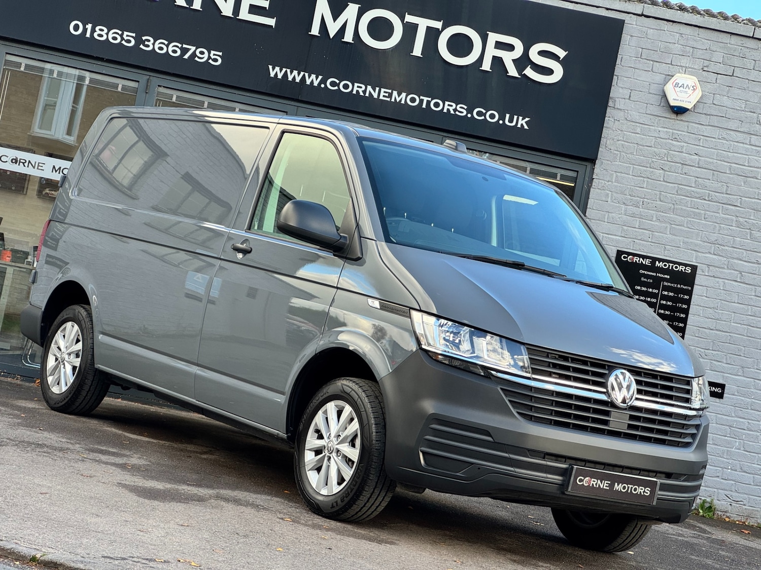 Used Volkswagen Transporter 2024 for sale - 76519281: Photo 3