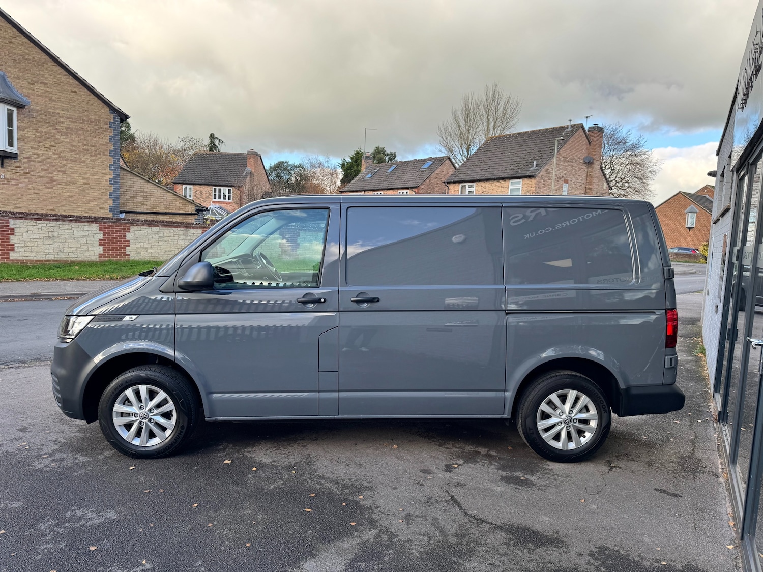 Used Volkswagen Transporter 2024 for sale - 76519281: Photo 5