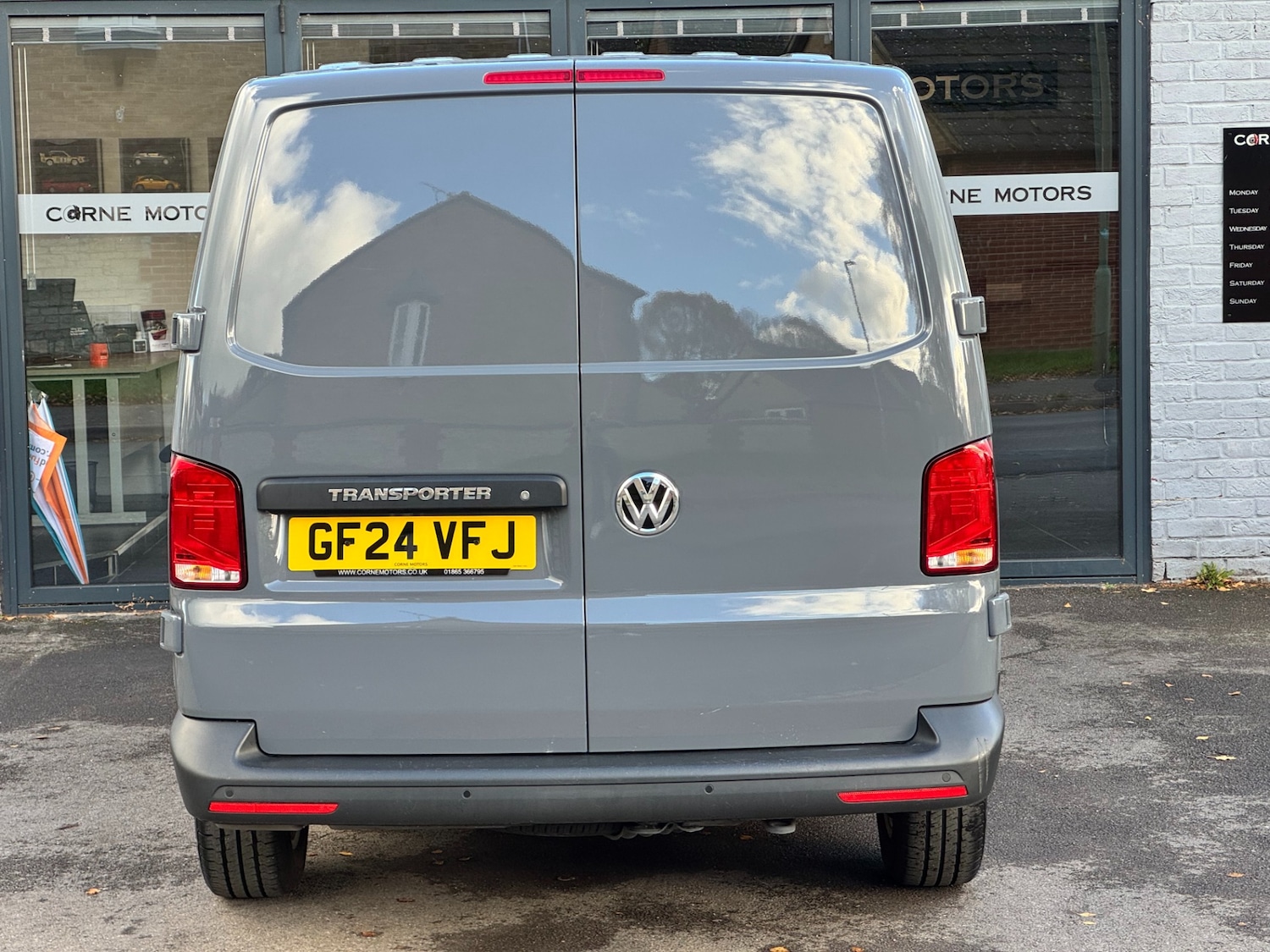 Used Volkswagen Transporter 2024 for sale - 76519281: Photo 9