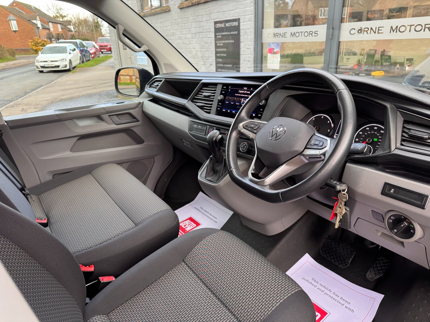 Used Volkswagen Transporter 2023 for sale - 77557200: Photo 15