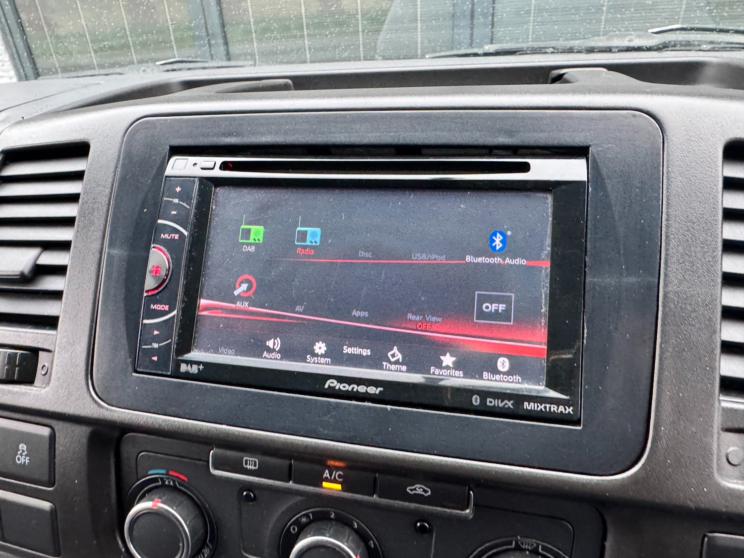 Used Volkswagen Transporter 2013 for sale - 76974659: Photo 21