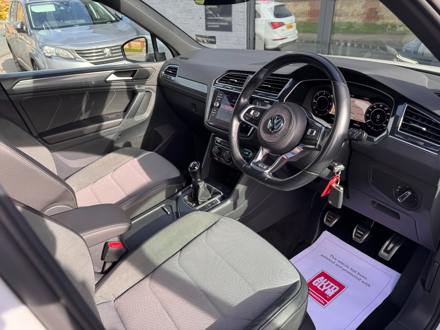 Used Volkswagen Tiguan 2018 for sale - 77735908: Photo 14