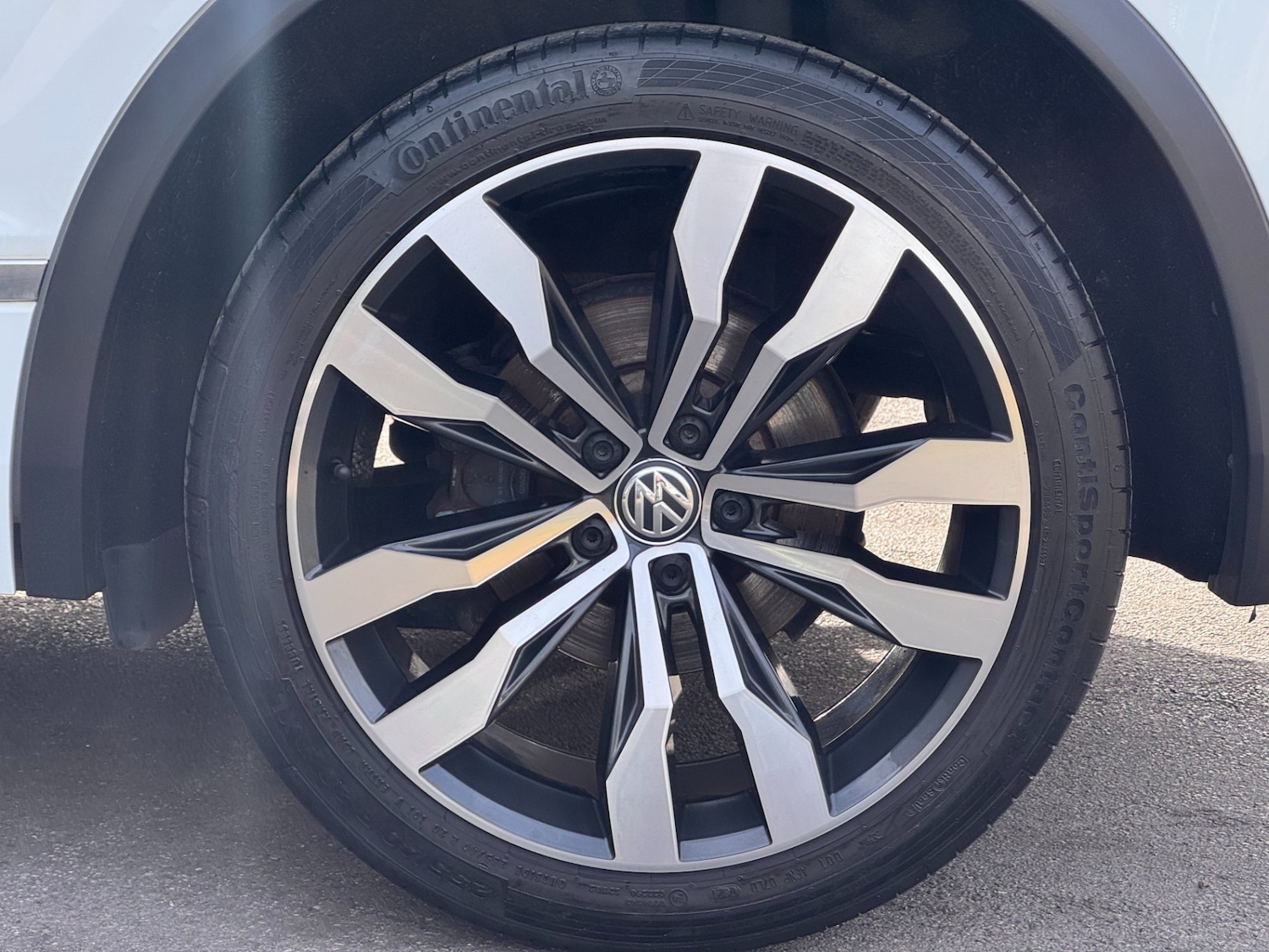 Used Volkswagen Tiguan 2018 for sale - 77735908: Photo 15