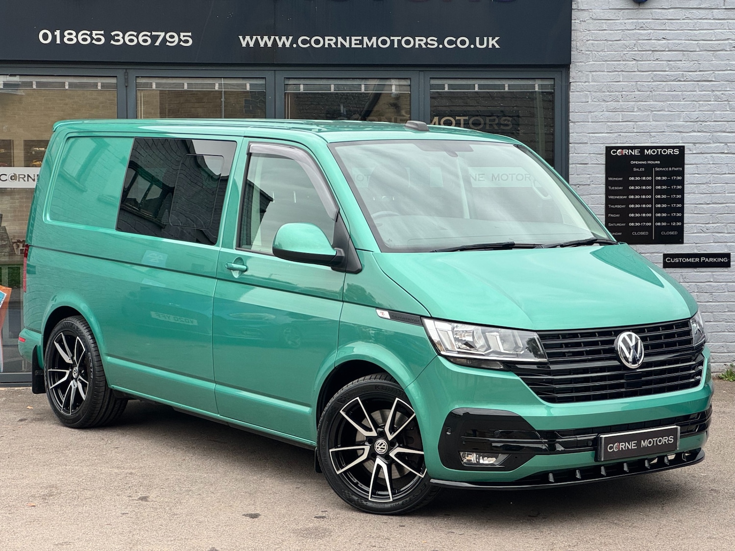 Used Volkswagen Transporter 2021 for sale - 76324989: Photo 2