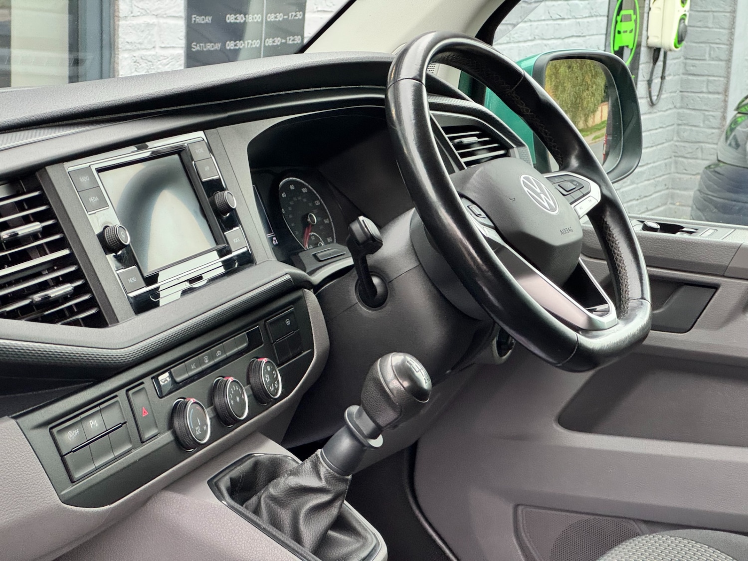 Used Volkswagen Transporter 2021 for sale - 76324989: Photo 23