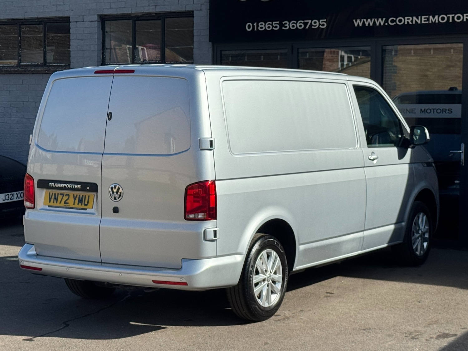 Used Volkswagen Transporter 2023 for sale - 77980855: Photo 9