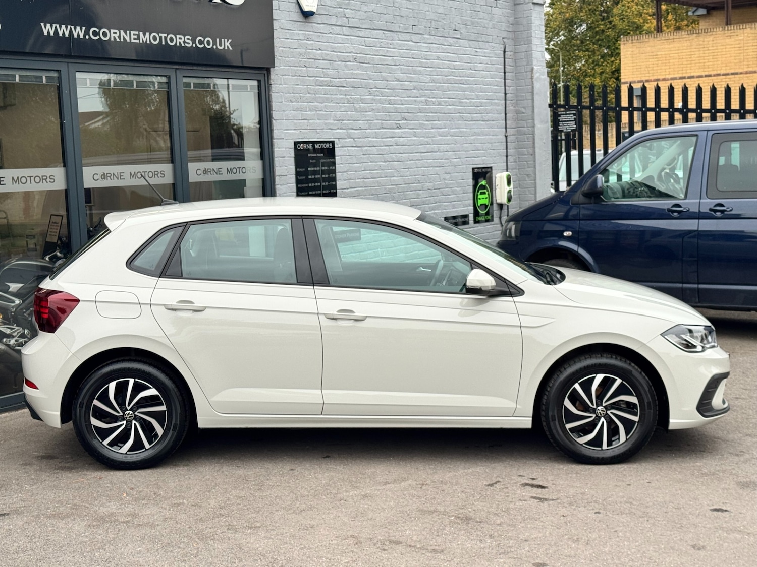 Used Volkswagen Polo 2023 for sale - 76293319: Photo 10