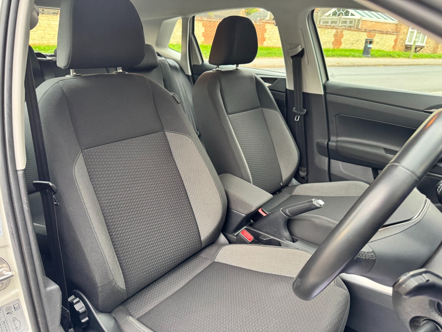 Used Volkswagen Polo 2023 for sale - 76149855: Photo 14