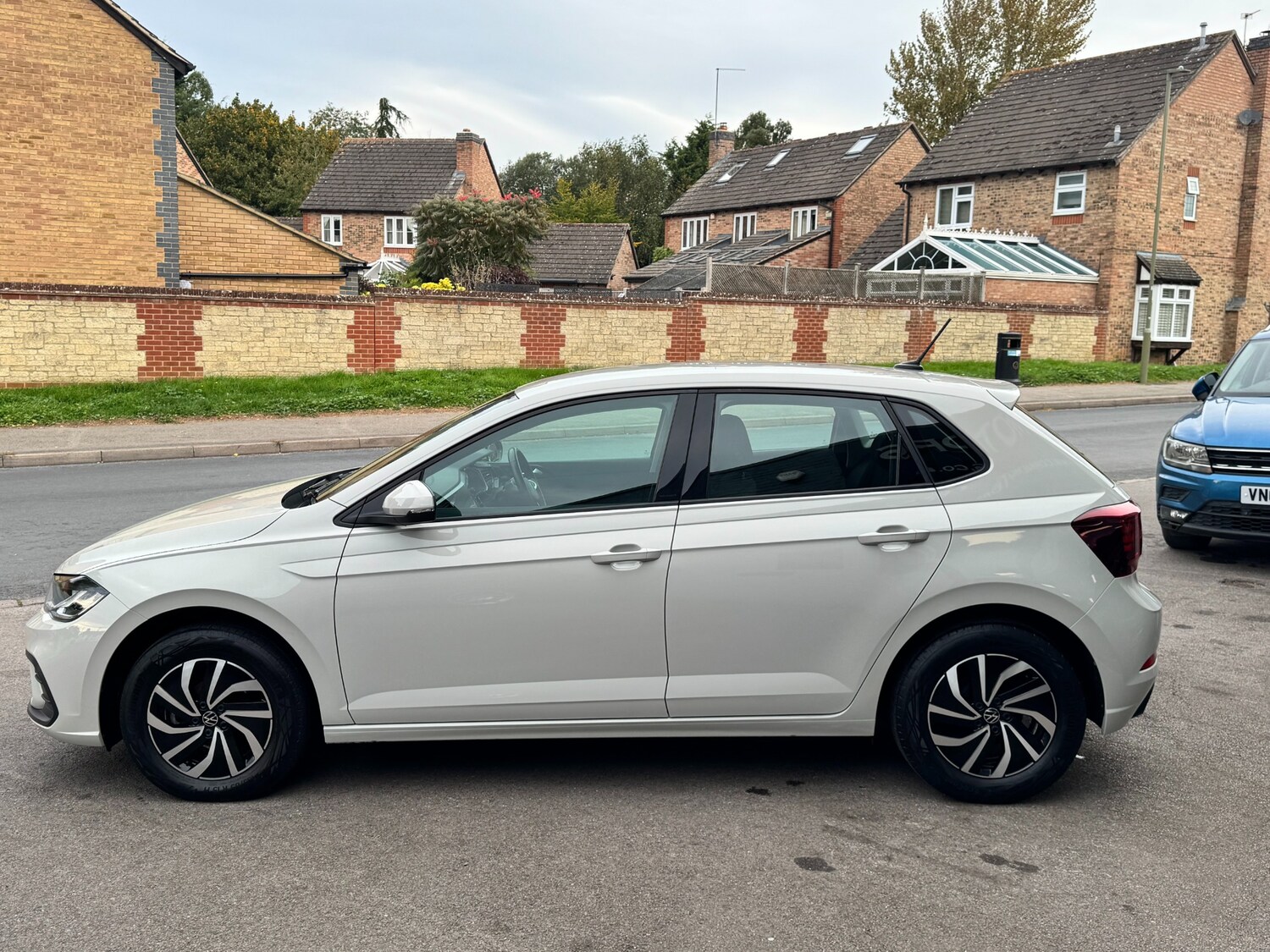 Used Volkswagen Polo 2023 for sale - 76149855: Photo 5