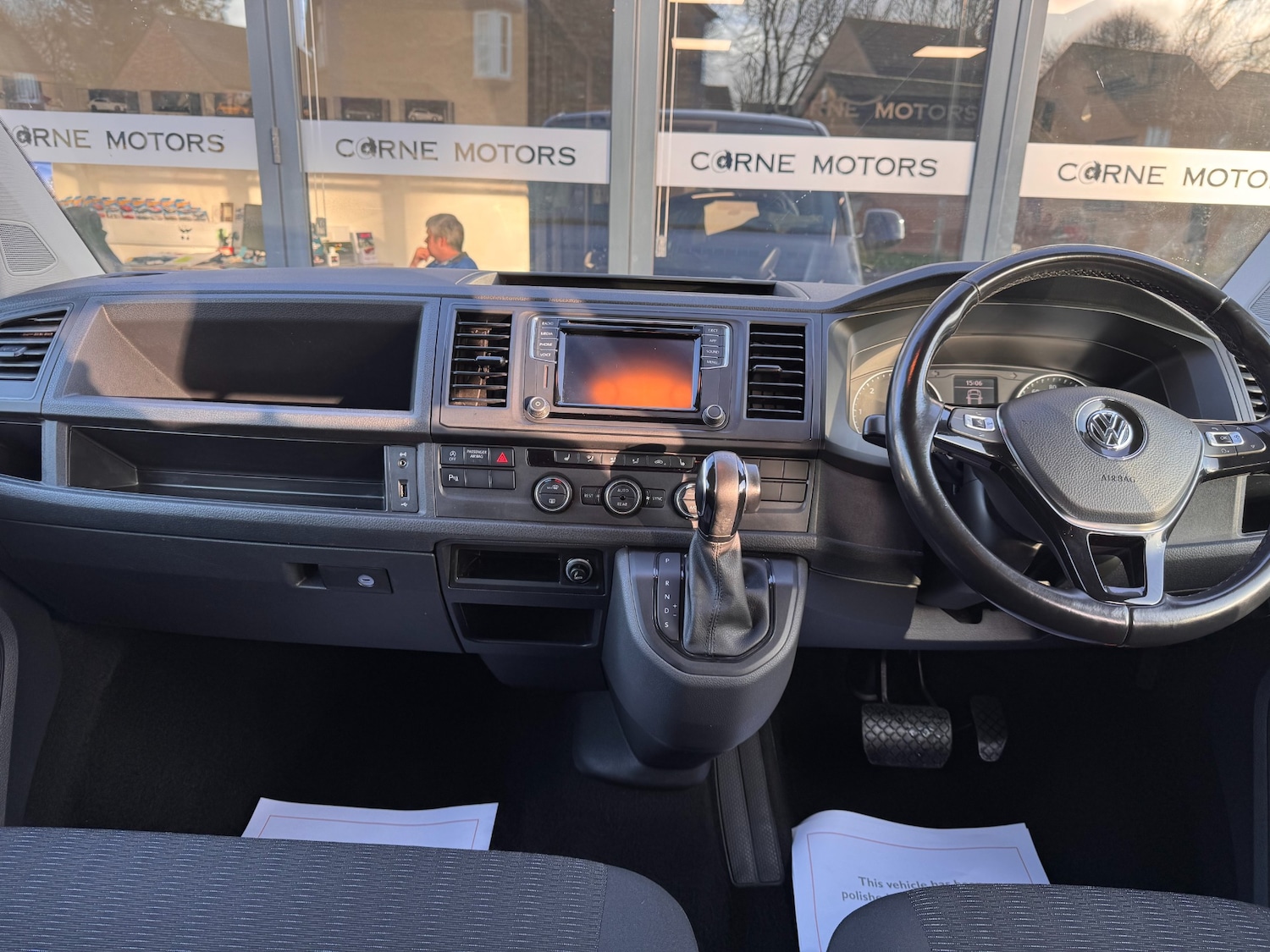 Used Volkswagen Transporter Shuttle 2019 for sale - 77319875: Photo 12