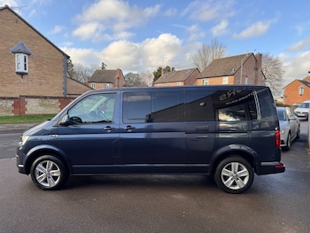 Used Volkswagen Transporter Shuttle 2019 for sale - 77319875: Photo