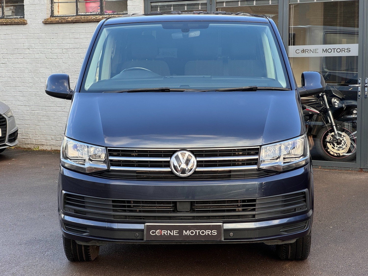 Used Volkswagen Transporter Shuttle 2019 for sale - 77319875: Photo 5