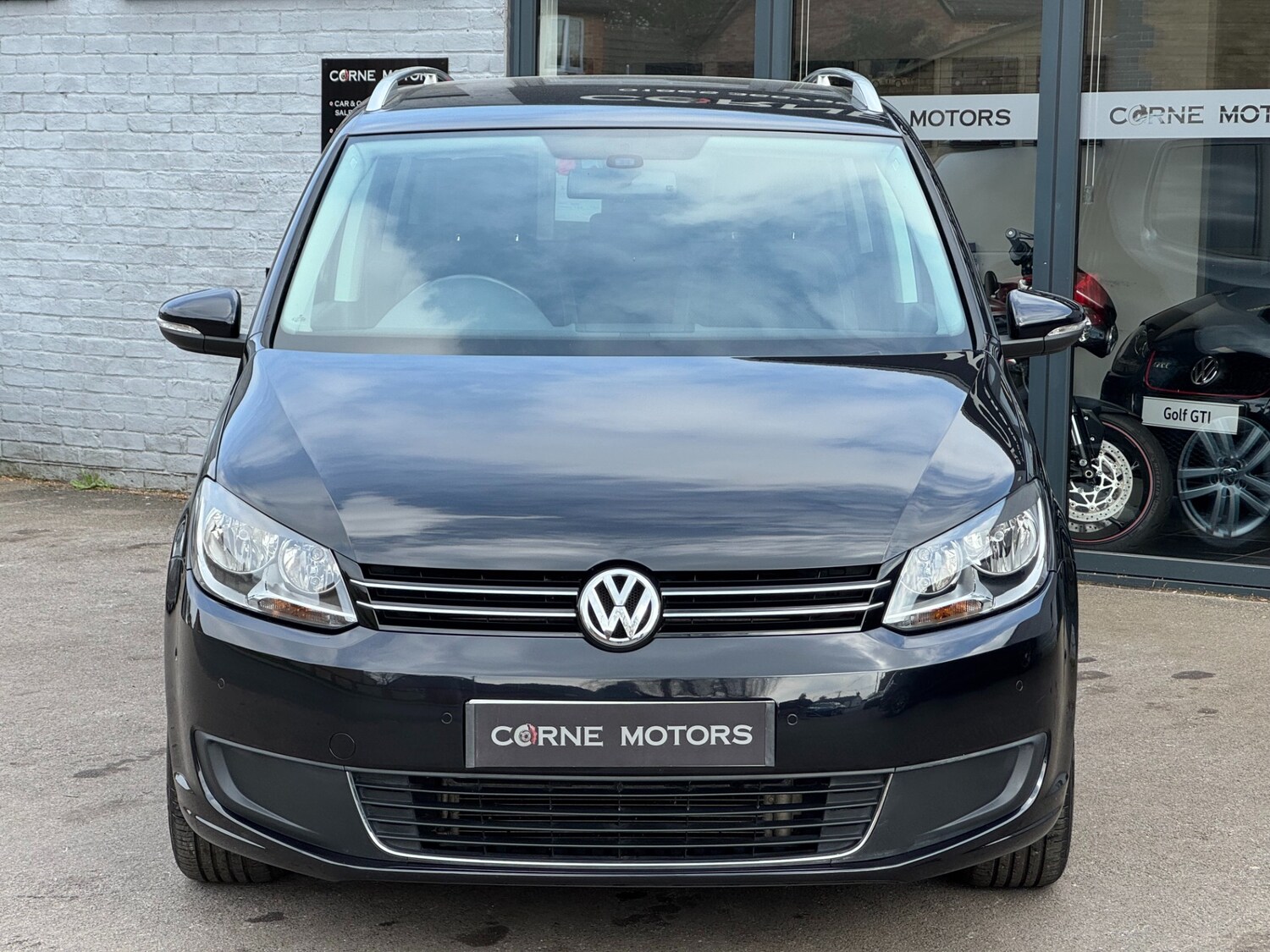 Used Volkswagen Touran 2014 for sale - 77991987: Photo 3
