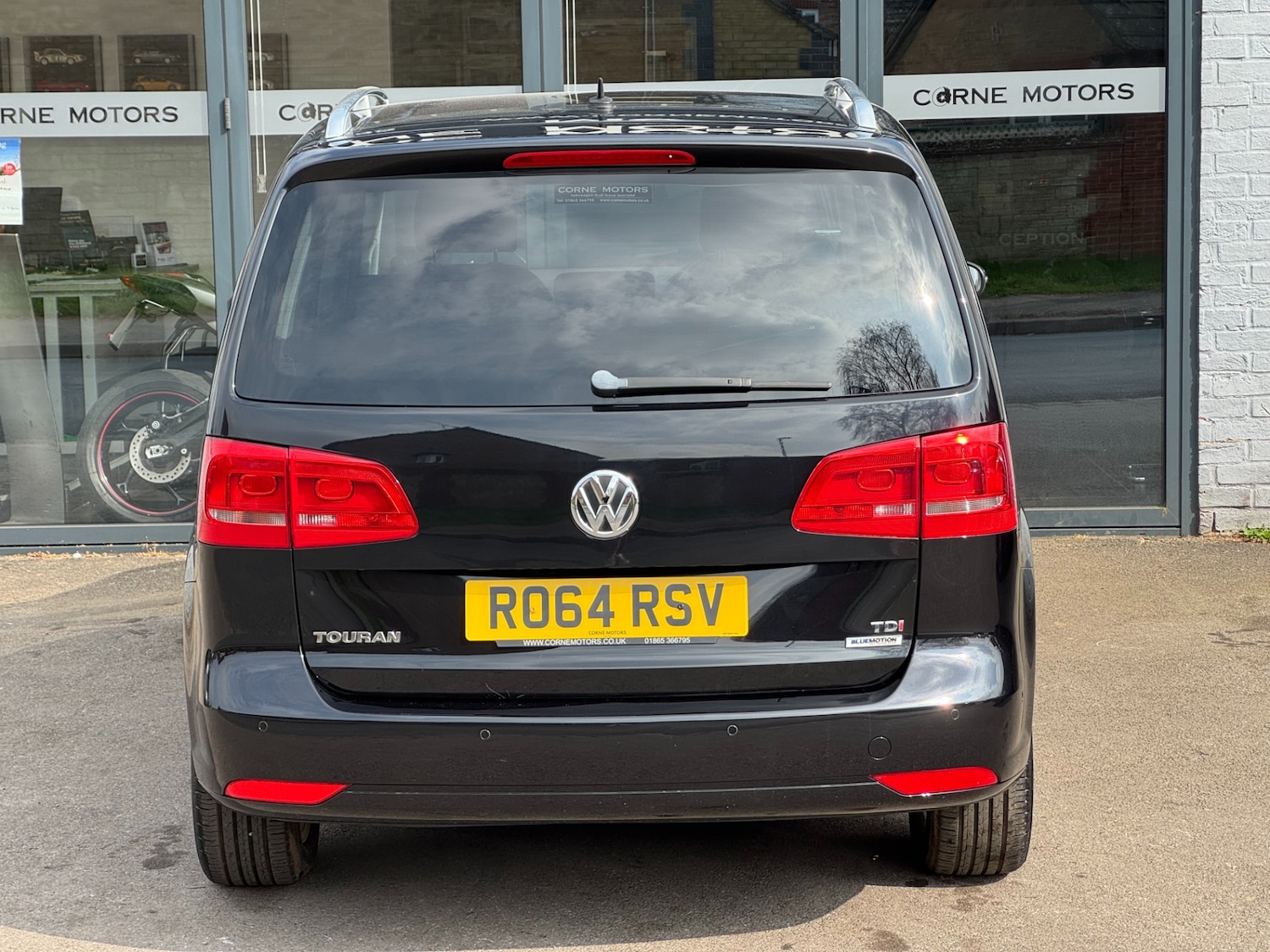 Used Volkswagen Touran 2014 for sale - 77991987: Photo 7