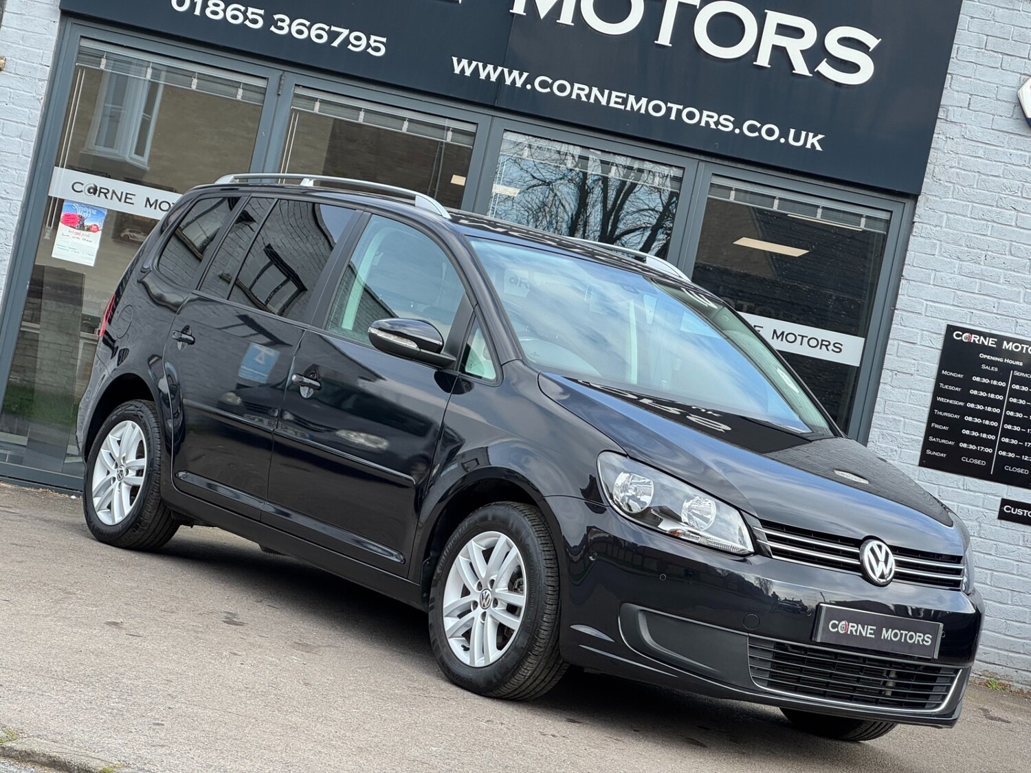 Used Volkswagen Touran 2014 for sale - 77991987: Photo 9
