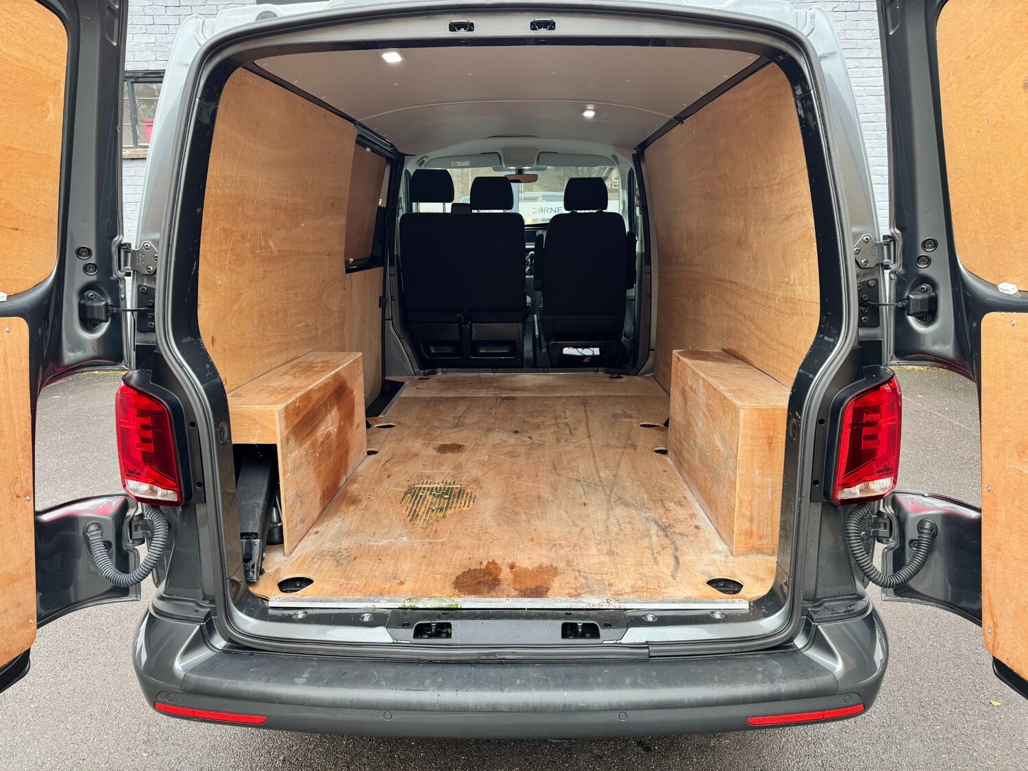 Used Volkswagen Transporter 2024 for sale - 76770256: Photo 18