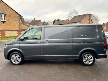 Used Volkswagen Transporter 2024 for sale - 76770256: Photo