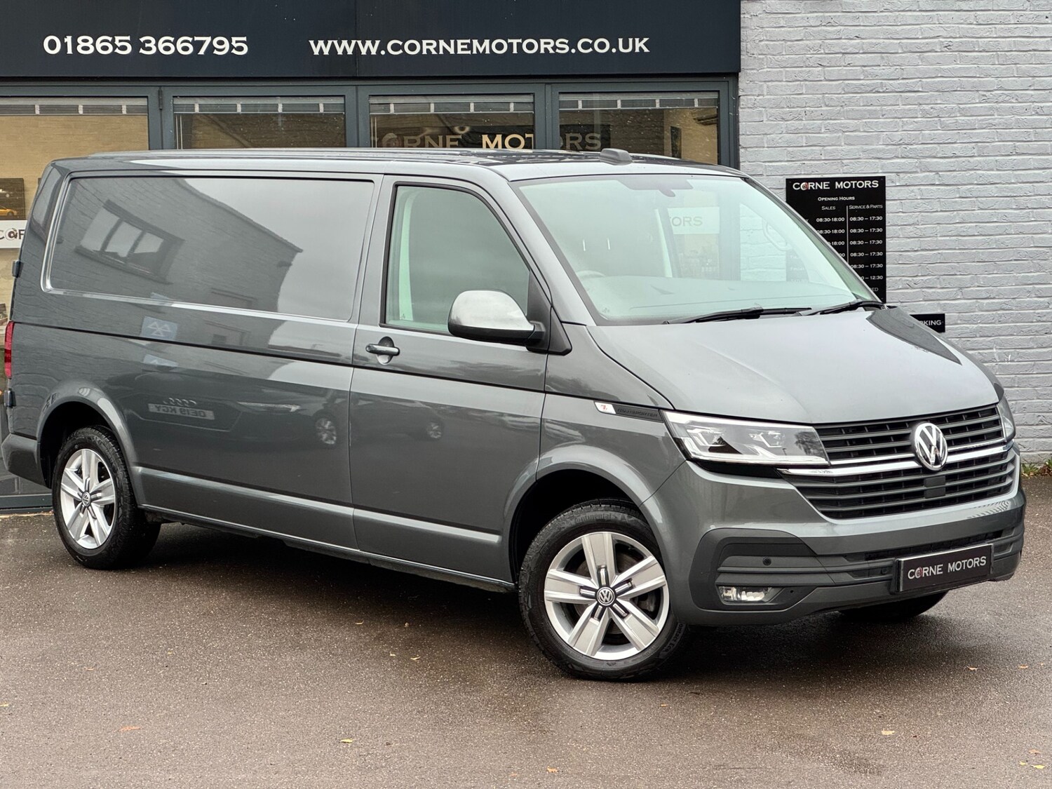 Used Volkswagen Transporter 2024 for sale - 76770256: Photo 7