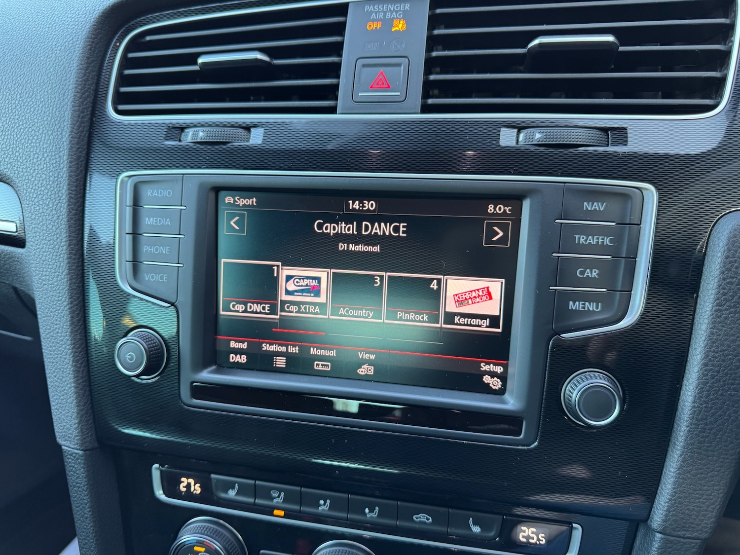 Used Volkswagen Golf 2016 for sale - 77162137: Photo 21