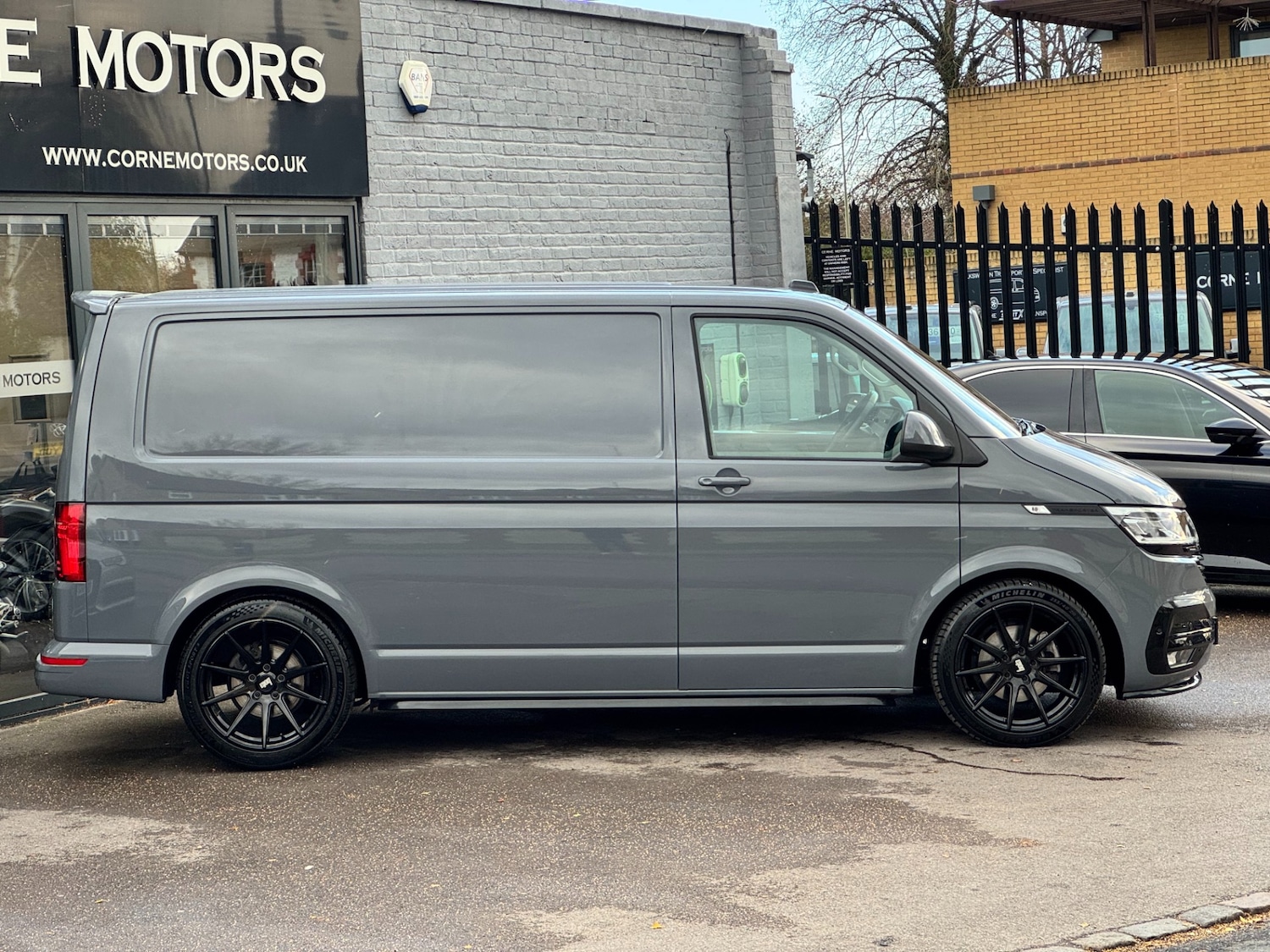 Used Volkswagen Transporter 2024 for sale - 76741466: Photo 2