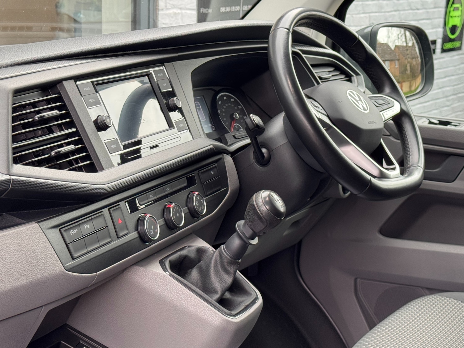 Used Volkswagen Transporter 2022 for sale - 77687611: Photo 16