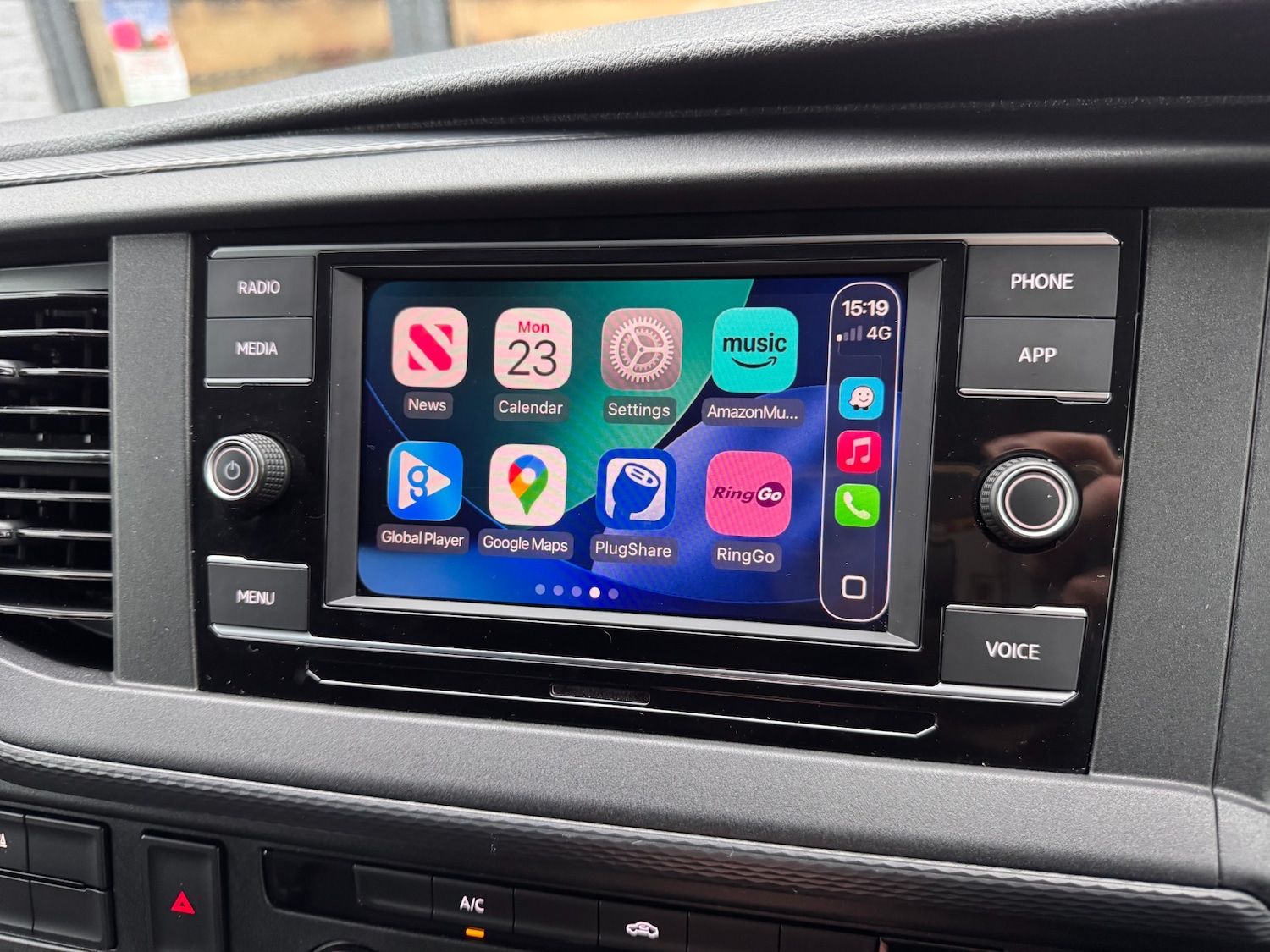 Used Volkswagen Transporter 2022 for sale - 77687611: Photo 25