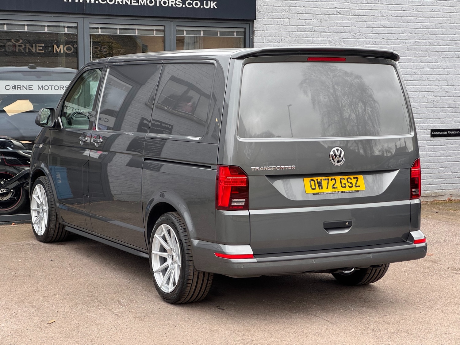 Used Volkswagen Transporter 2022 for sale - 77687611: Photo 9
