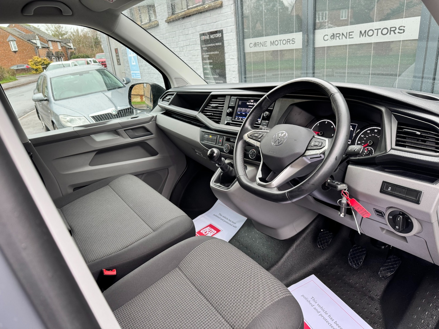 Used Volkswagen Transporter 2024 for sale - 76974591: Photo 18