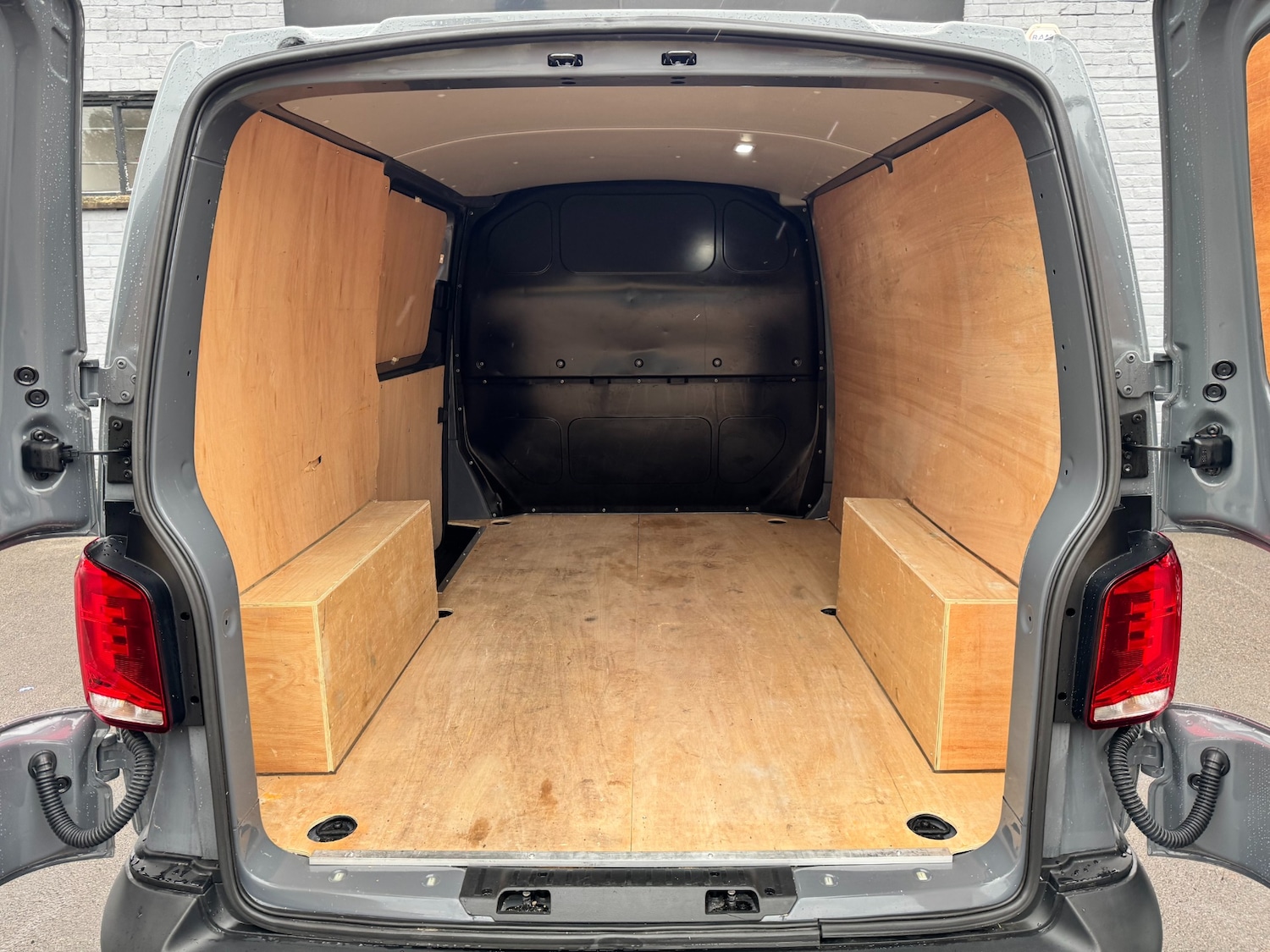 Used Volkswagen Transporter 2024 for sale - 76974591: Photo 21