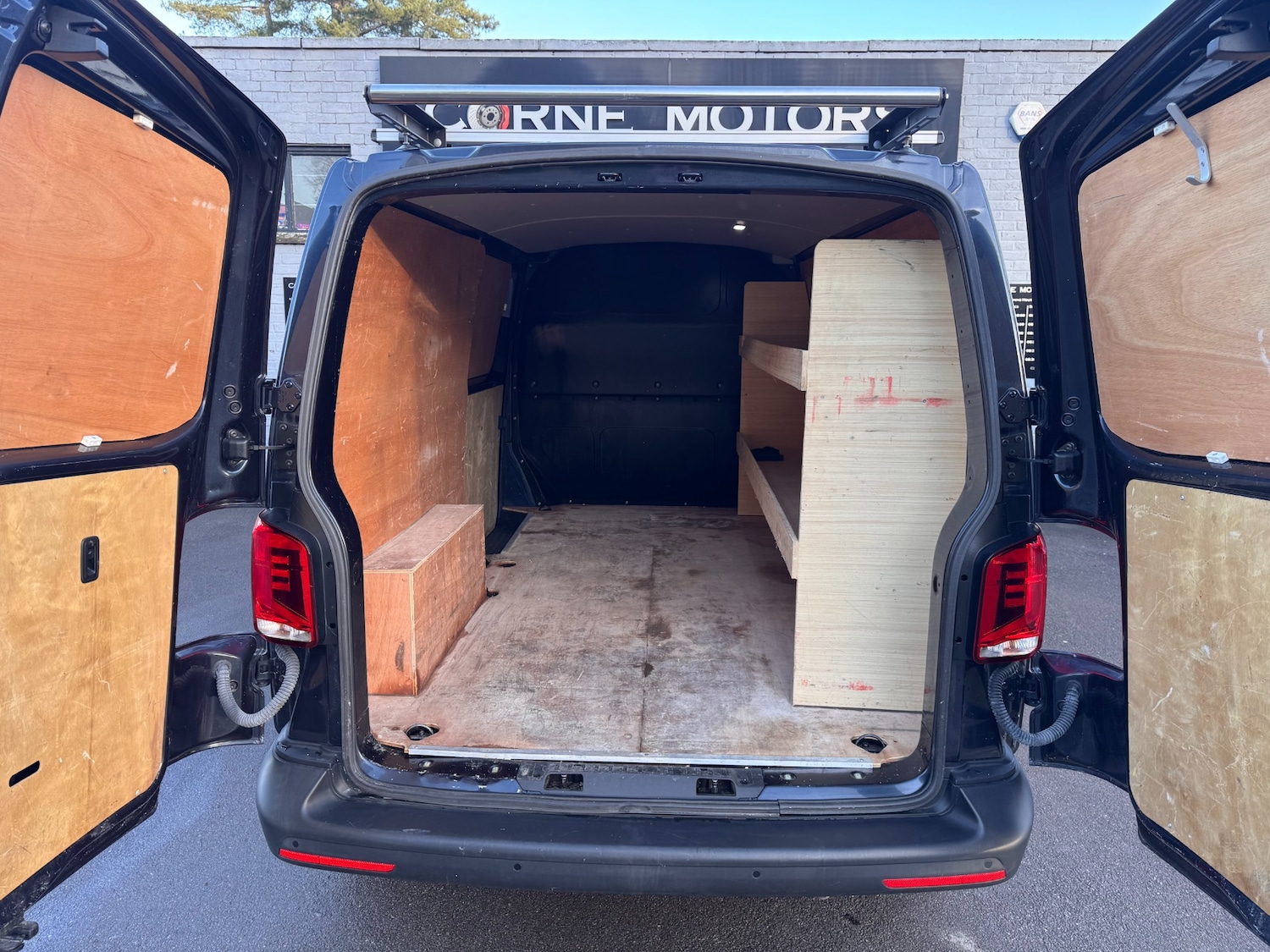 Used Volkswagen Transporter 2023 for sale - 77251476: Photo 20