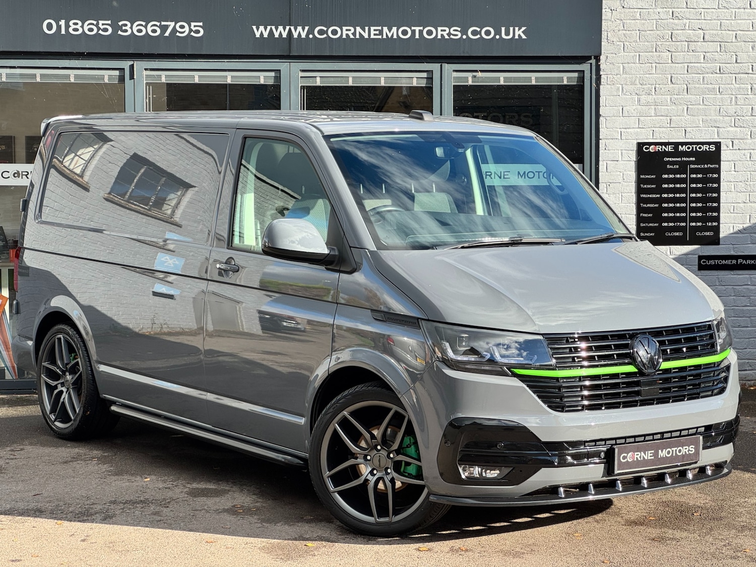 Used Volkswagen Transporter 2021 for sale - 76519666: Photo 2