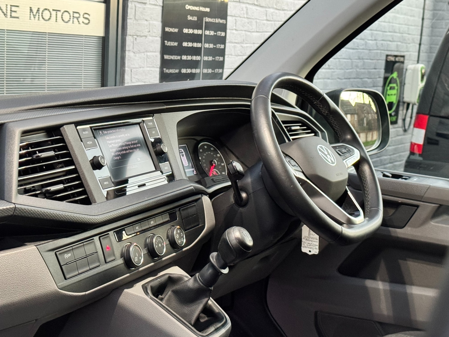 Used Volkswagen Transporter 2023 for sale - 77061883: Photo 22