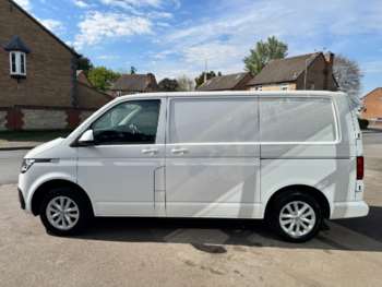 Used Volkswagen Transporter 2021 for sale - 74423039: Photo