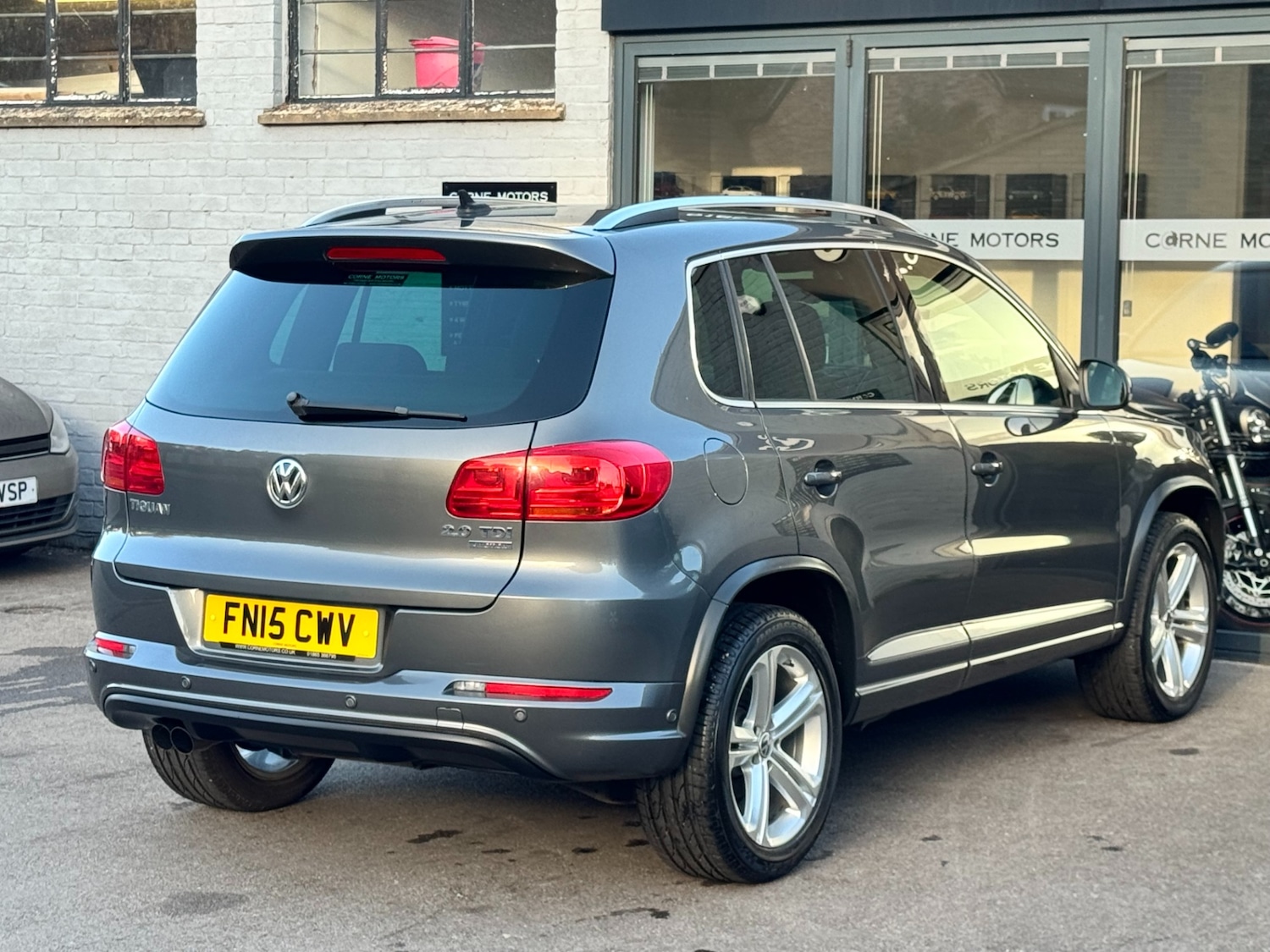 Used Volkswagen Tiguan 2015 for sale - 76281808: Photo 10