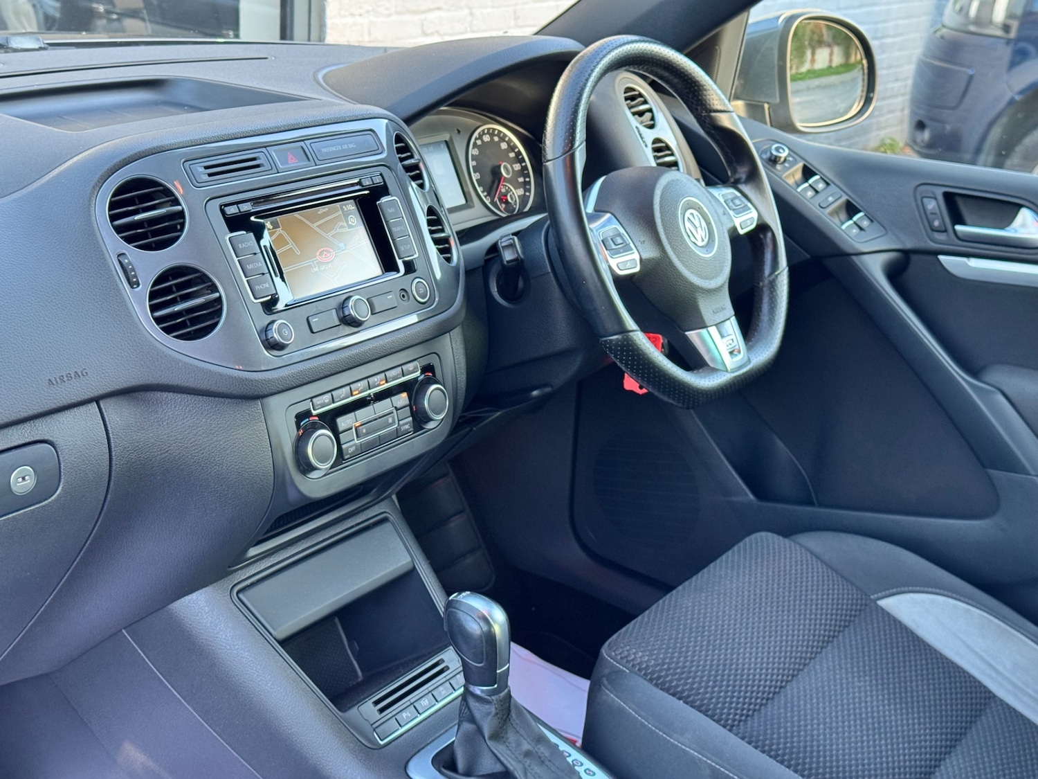 Used Volkswagen Tiguan 2015 for sale - 76281808: Photo 20