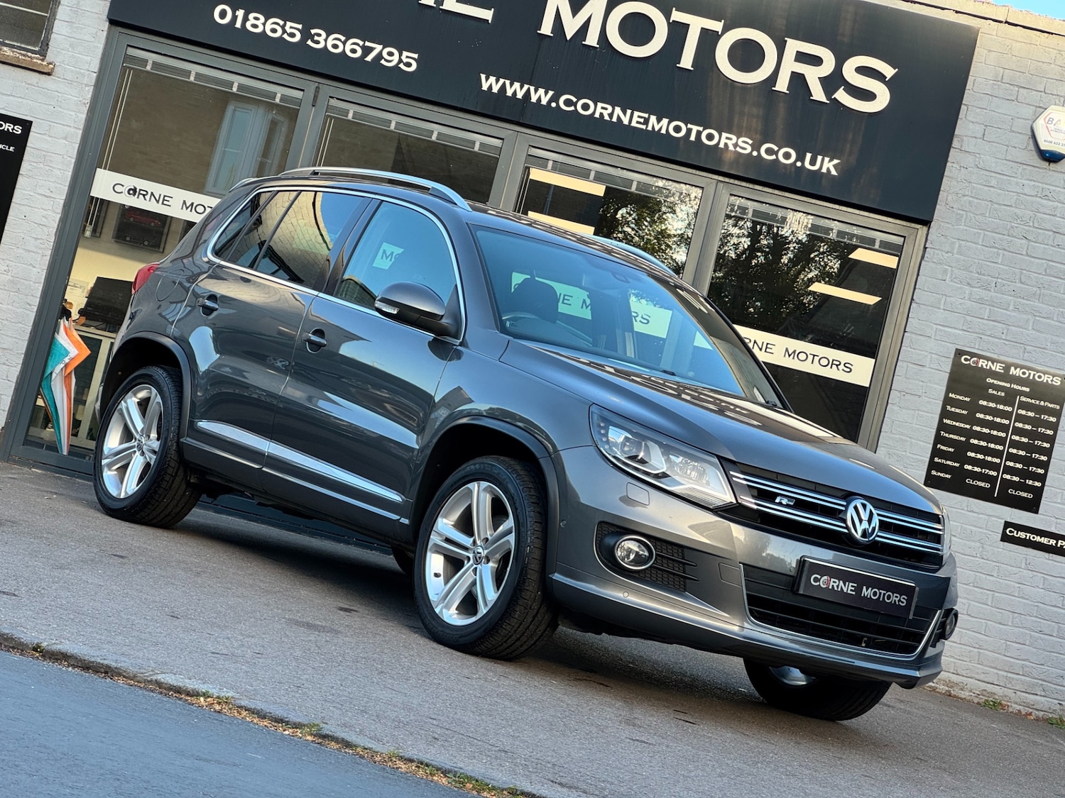 Used Volkswagen Tiguan 2015 for sale - 76281808: Photo 5