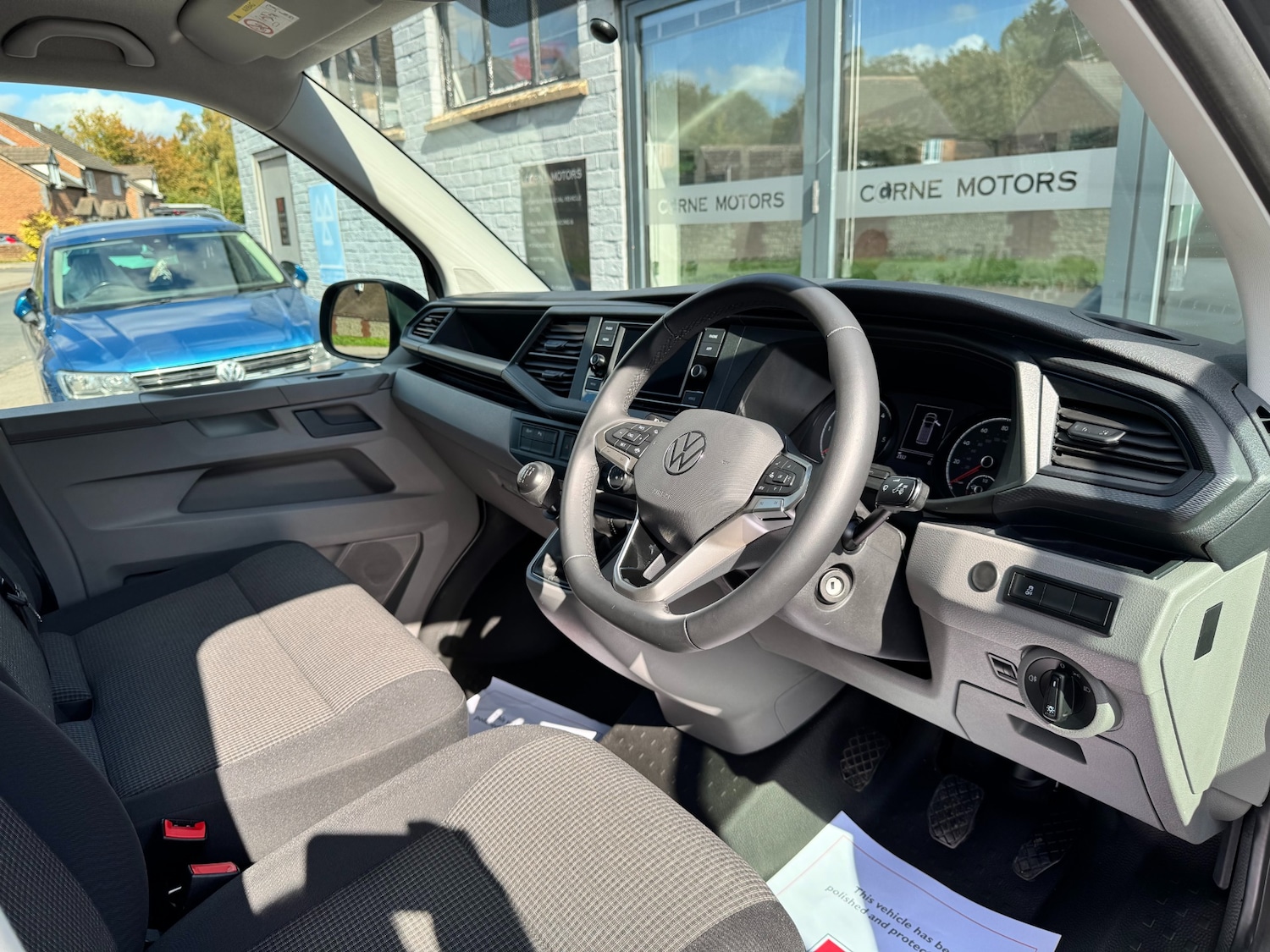 Used Volkswagen Transporter 2024 for sale - 76118050: Photo 10