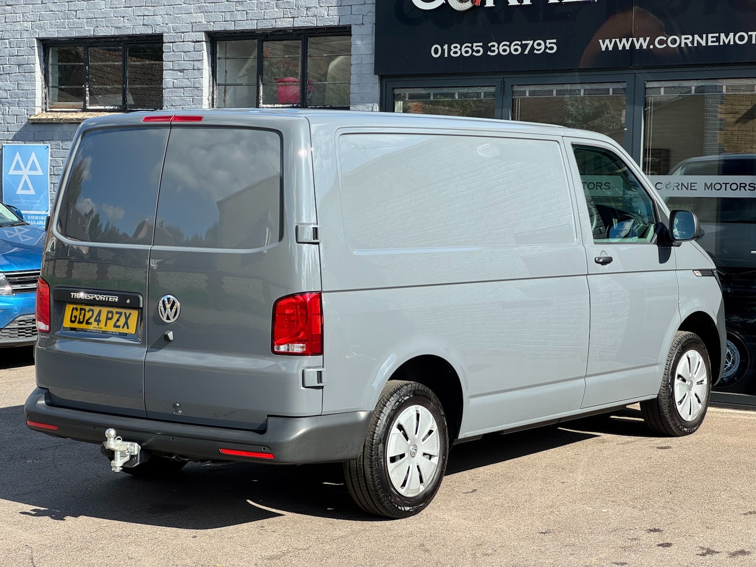 Used Volkswagen Transporter 2024 for sale - 76118050: Photo 5