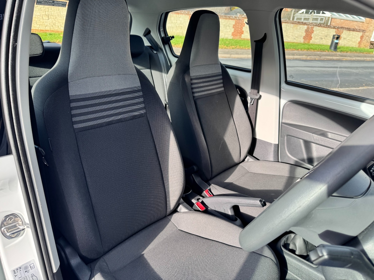 Used Volkswagen up! 2018 for sale - 76519312: Photo 17