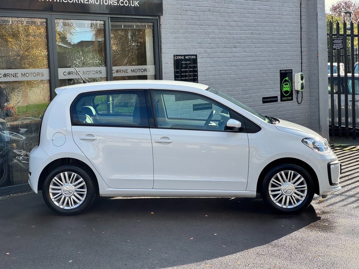 Used Volkswagen up! 2018 for sale - 76519312: Photo 8