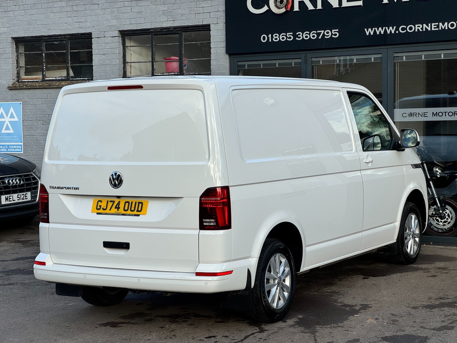 Used Volkswagen Transporter 2024 for sale - 76627382: Photo 10