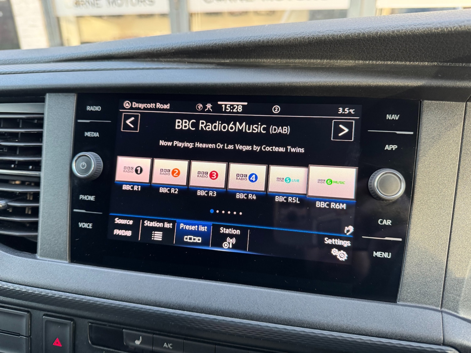 Used Volkswagen Transporter 2024 for sale - 76627382: Photo 13