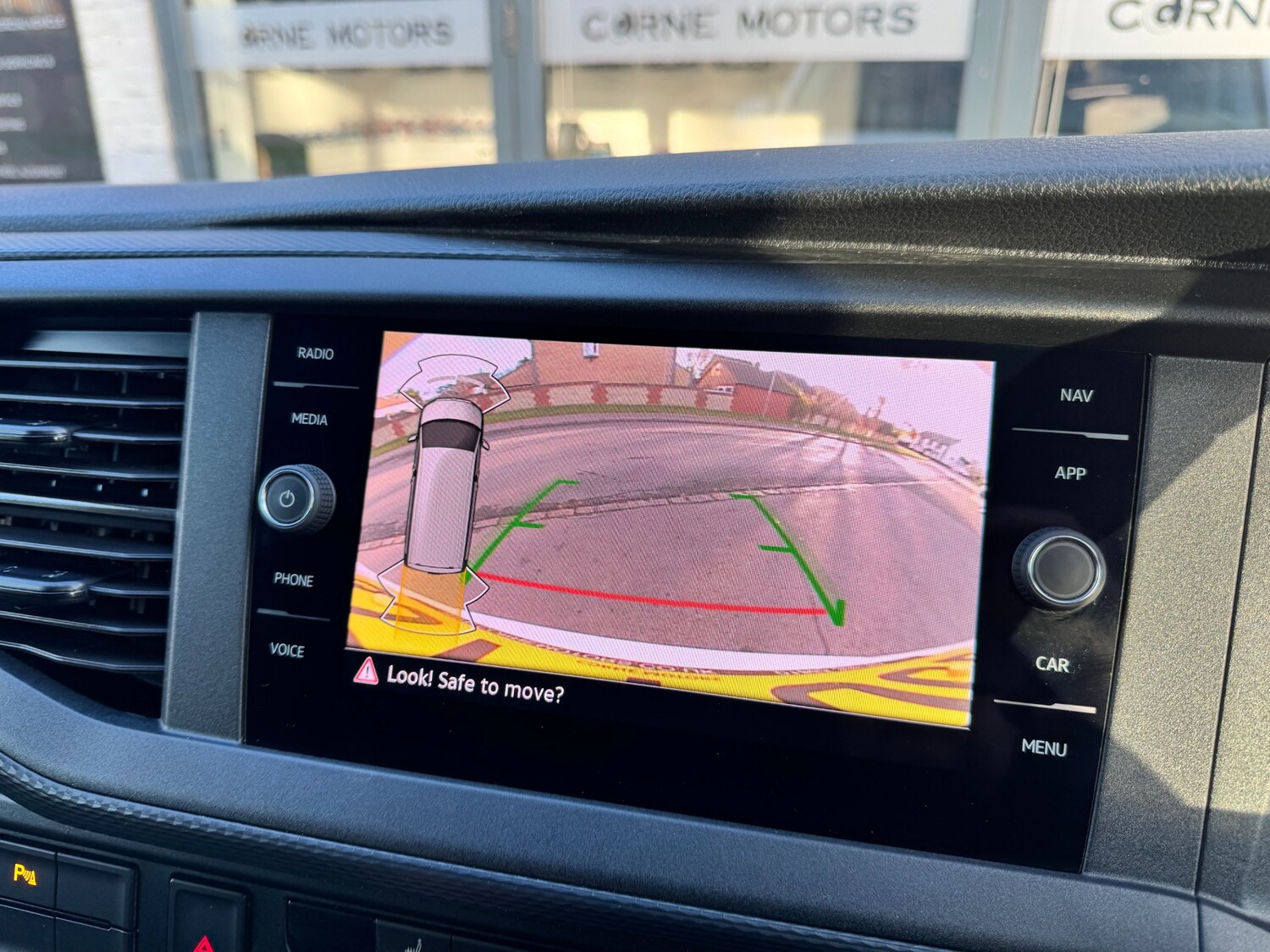 Used Volkswagen Transporter 2024 for sale - 76627382: Photo 25