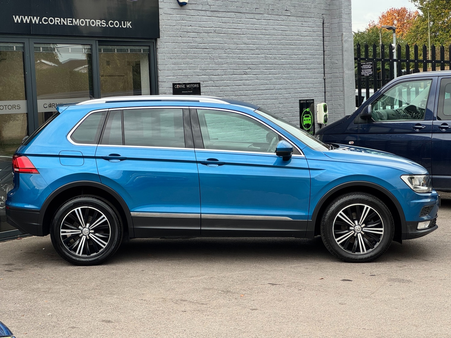 Used Volkswagen Tiguan 2017 for sale - 76324999: Photo 6