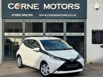 2018 (18) - 1.0 VVT-i X-Play 5dr Petrol Hatchback Euro 6