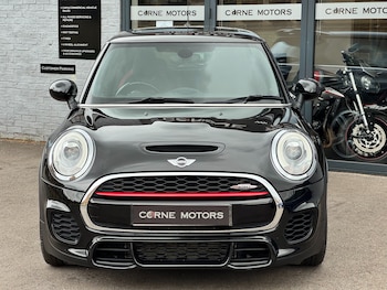 Used MINI Hatch 2017 for sale - 76024277: Photo