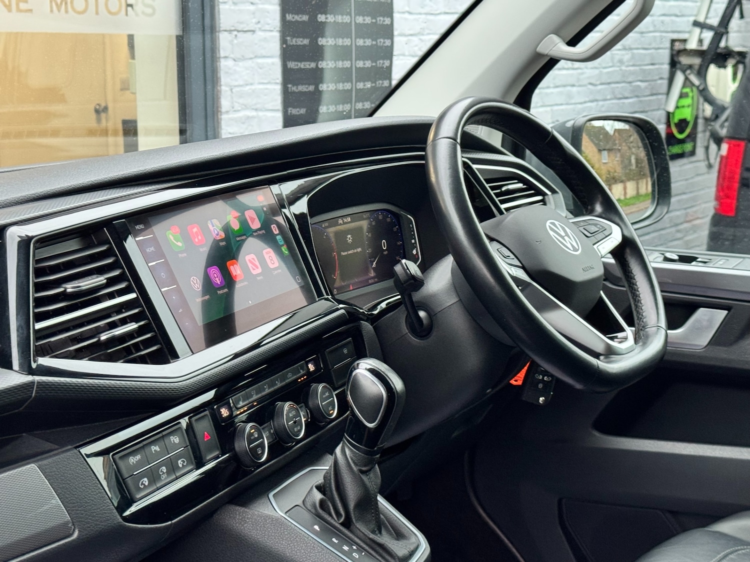 Used Volkswagen Caravelle 2021 for sale - 76864254: Photo 24